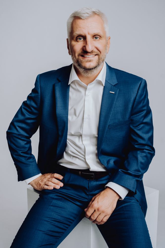 Photo of Ondrej Podhorny